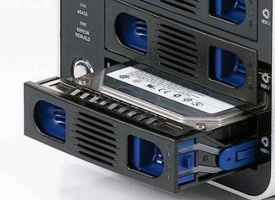 固态硬盘(SSD)的优点与不足