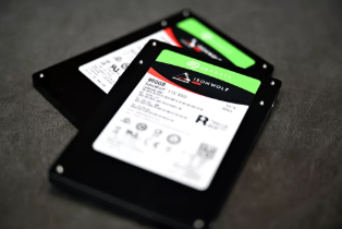 群晖服务器一定要用酷狼NAS硬盘吗 群晖服务器一定要用酷狼NAS硬盘吗